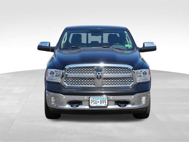 Used 2018 RAM 1500 Laramie w/ Convenience Group AWD/4WD image 2