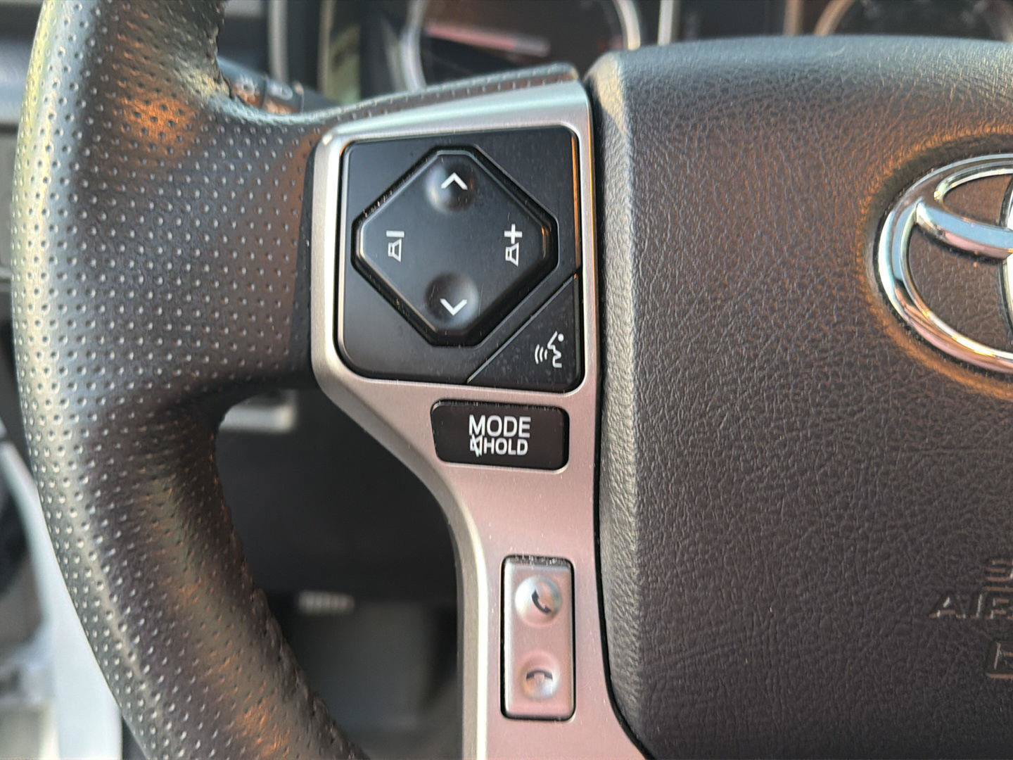 Certified 2024 Toyota 4Runner Limited AWD/4WD image 21