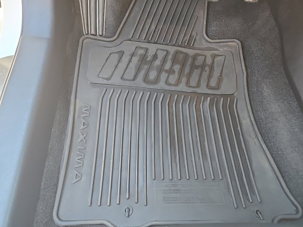 Used 2020 Nissan Maxima 3.5 SL w/ Floor Mat Group image 11