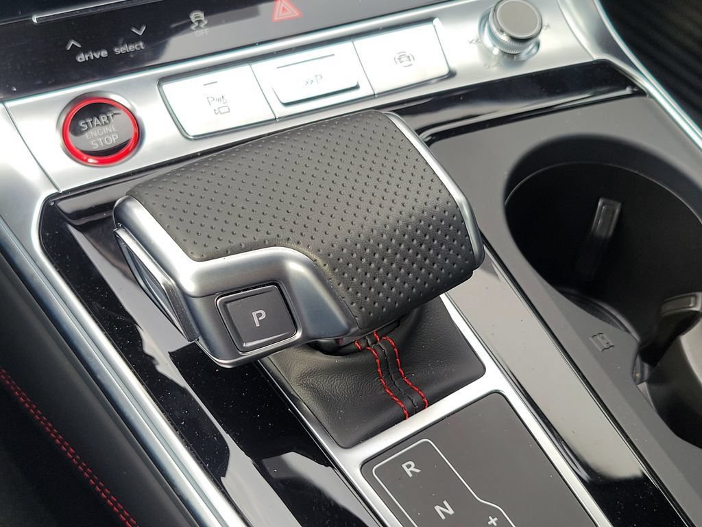 Used 2024 Audi RS 6 performance AWD/4WD image 28