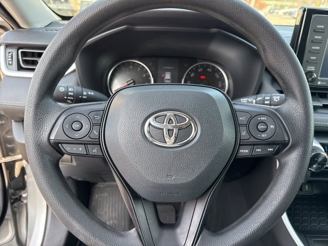 Used 2021 Toyota RAV4 XLE image 9