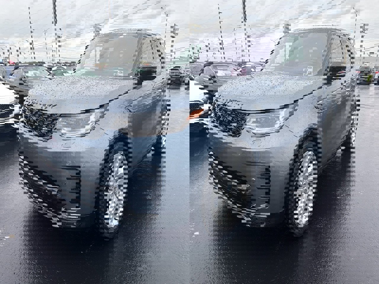 Used 2023 Land Rover Discovery HSE R-Dynamic