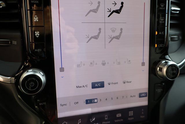 Used 2025 RAM 2500 Laramie image 24