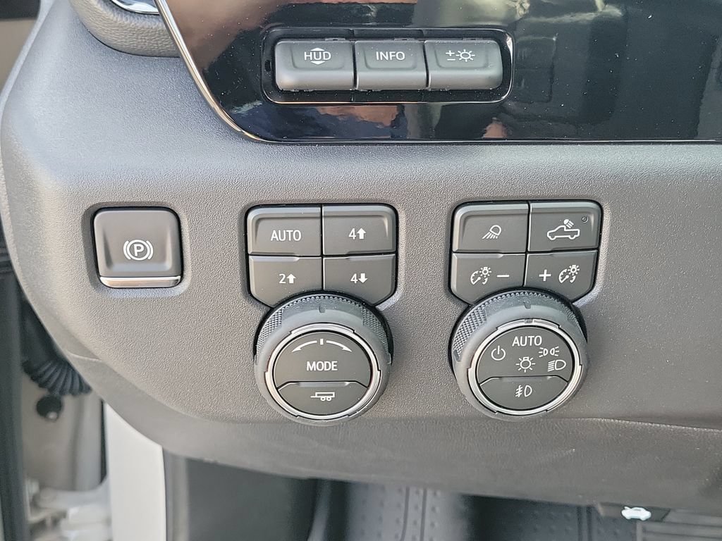 New 2026 Chevrolet Silverado 1500 ZR2 AWD/4WD image 14