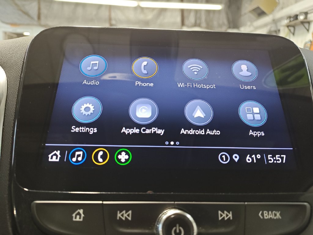 Used 2022 Chevrolet Equinox Premier AWD/4WD image 22