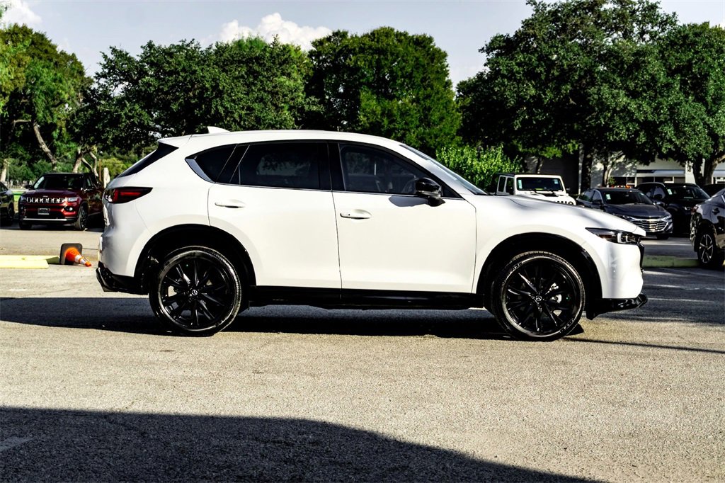 Certified 2025 MAZDA CX-5 Carbon Edition image 4