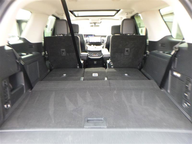 Used 2025 Ford Expedition Platinum AWD/4WD image 25