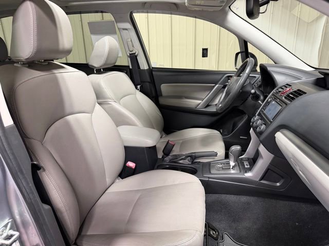 Used 2015 Subaru Forester 2.5i Limited AWD/4WD image 26