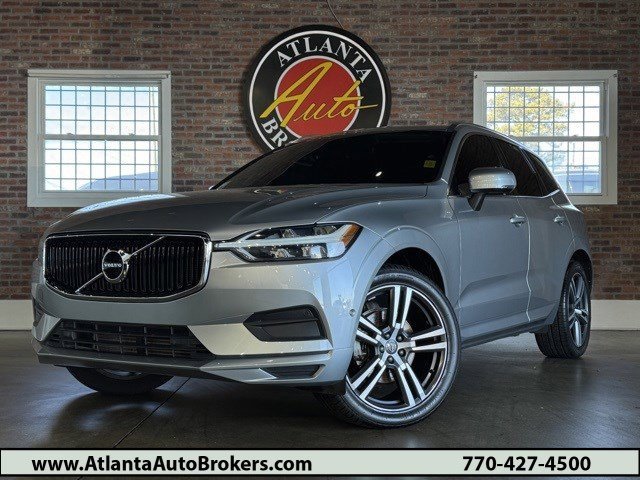 Used 2018 Volvo XC60 T5 Momentum w/ Convenience Package image 1
