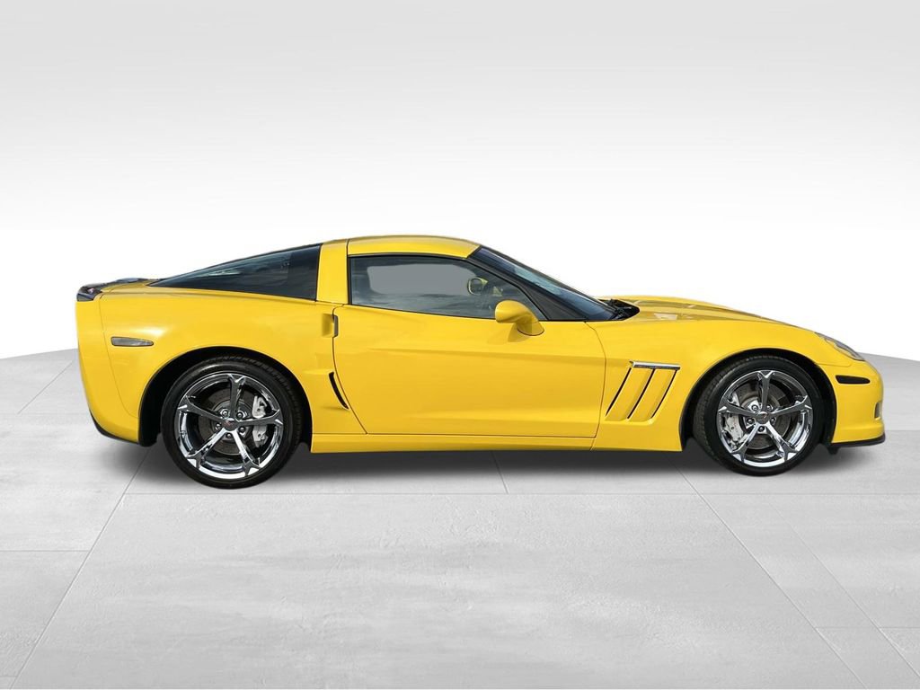 Used 2011 Chevrolet Corvette Grand Sport image 2