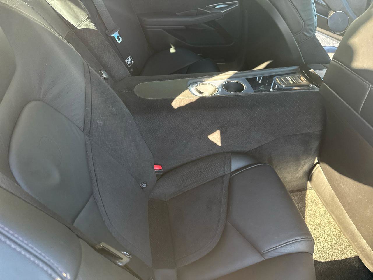 Used 2012 Fisker Karma EcoSport RWD image 23