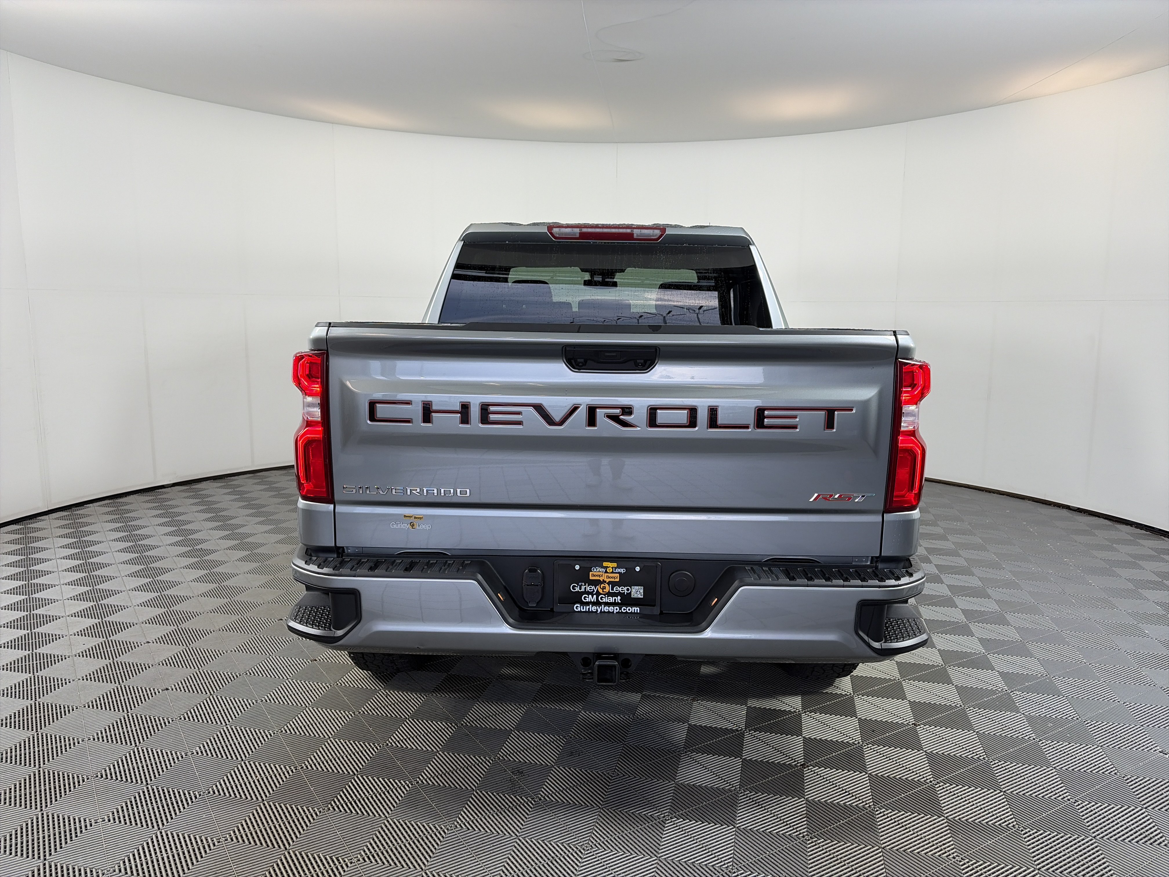 Certified 2026 Chevrolet Silverado 1500 RST w/ RST Select Package AWD/4WD image 9
