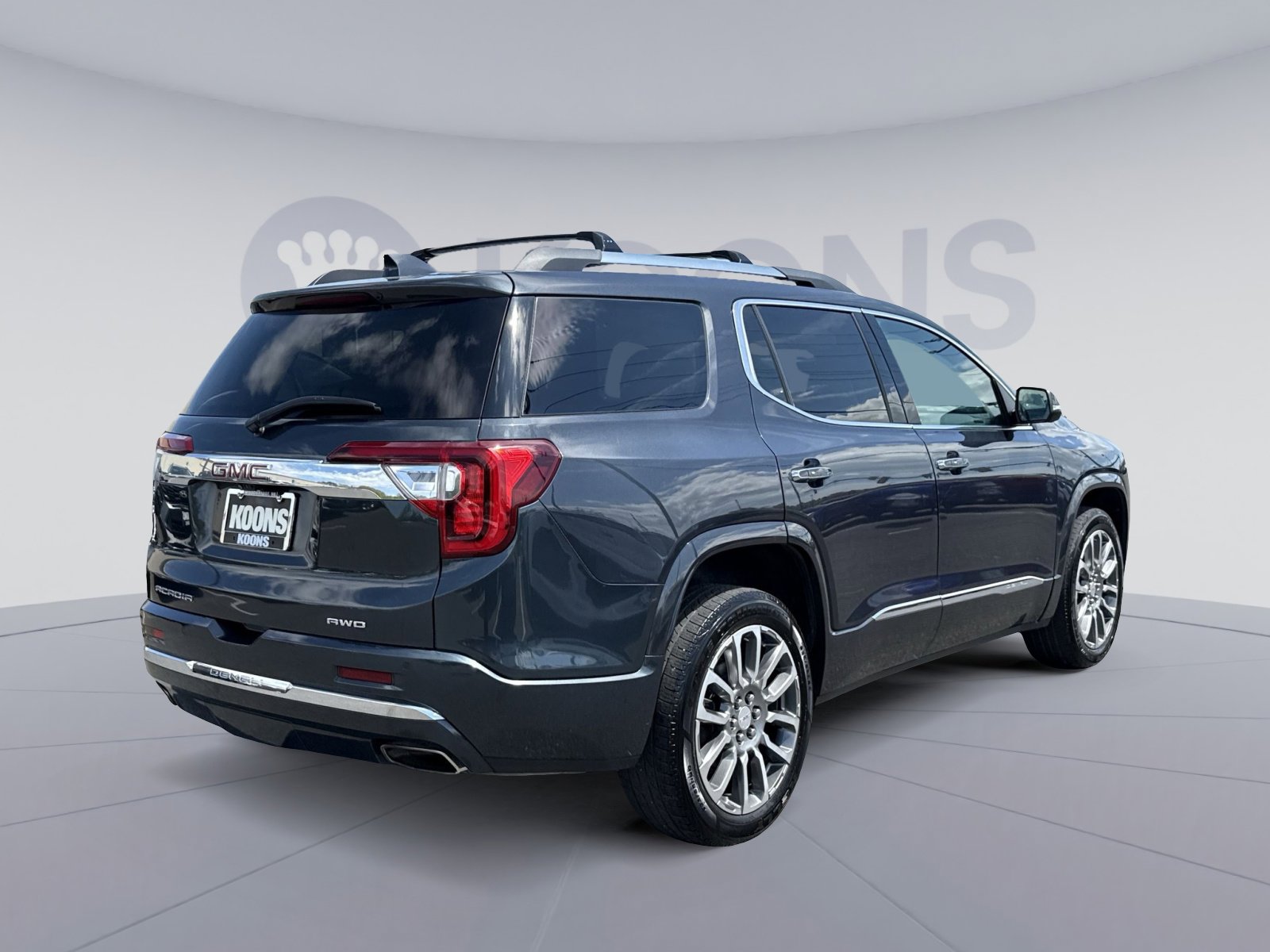Used 2021 GMC Acadia Denali w/ Denali Technology Package AWD/4WD image 7