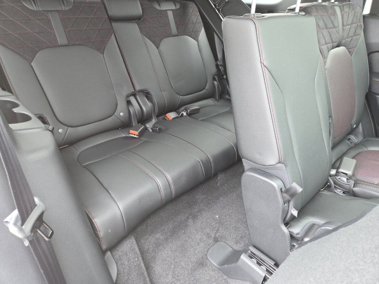 New 2026 Honda Pilot Black Edition image 25