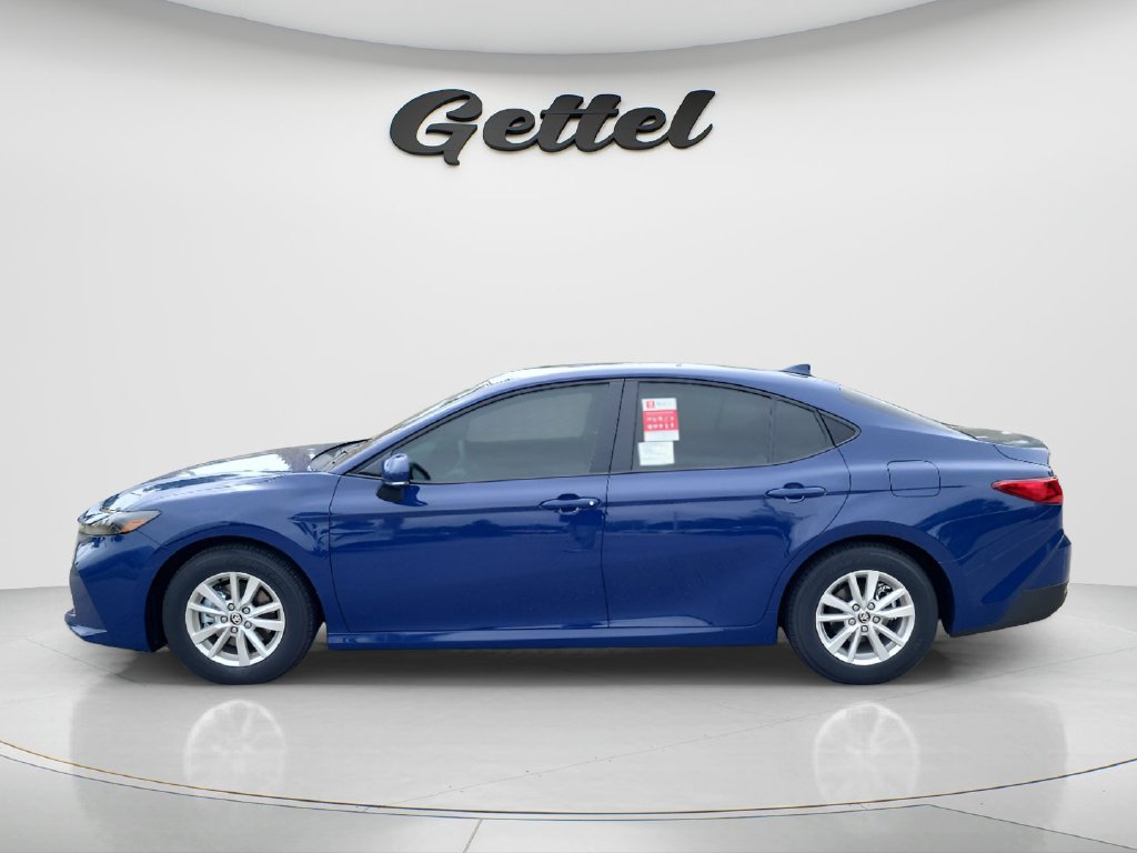 Used 2026 Toyota Camry LE FWD image 15