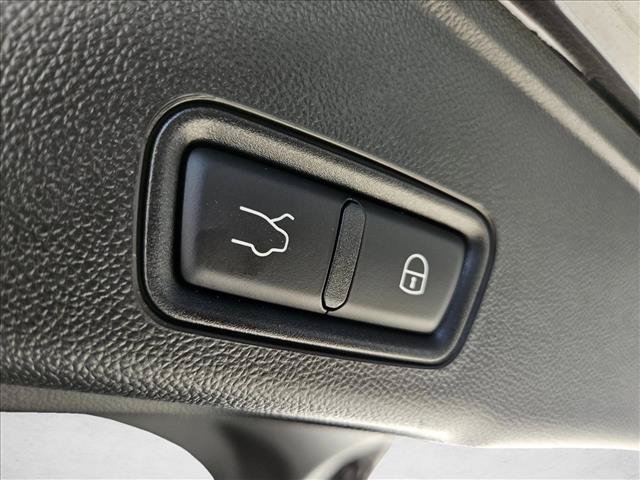 Used 2024 Maserati Grecale Trofeo AWD/4WD image 29