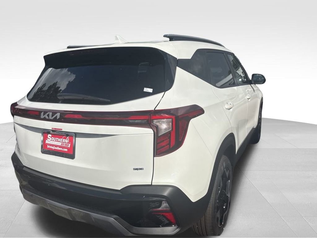 Used 2024 Kia Seltos SX image 17