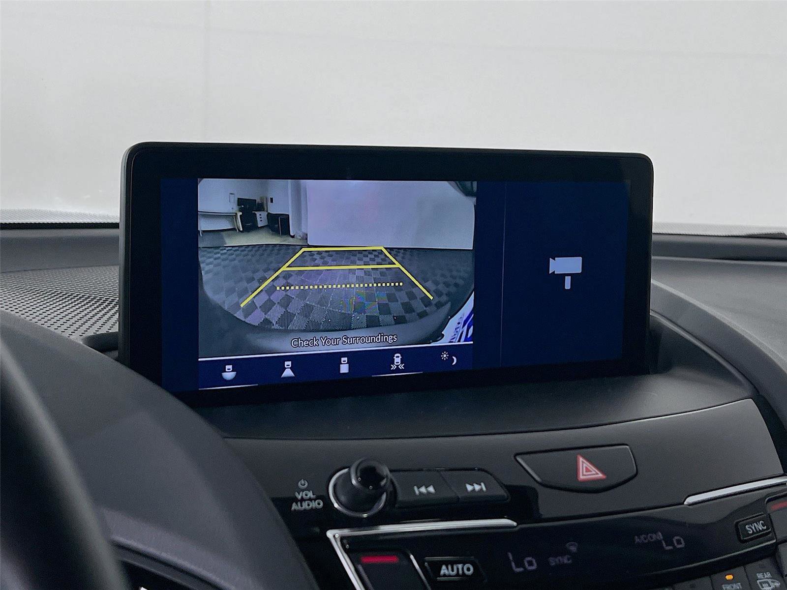 Used 2024 Acura RDX SH-AWD image 14