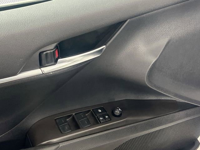 Used 2024 Toyota Camry SE FWD image 22
