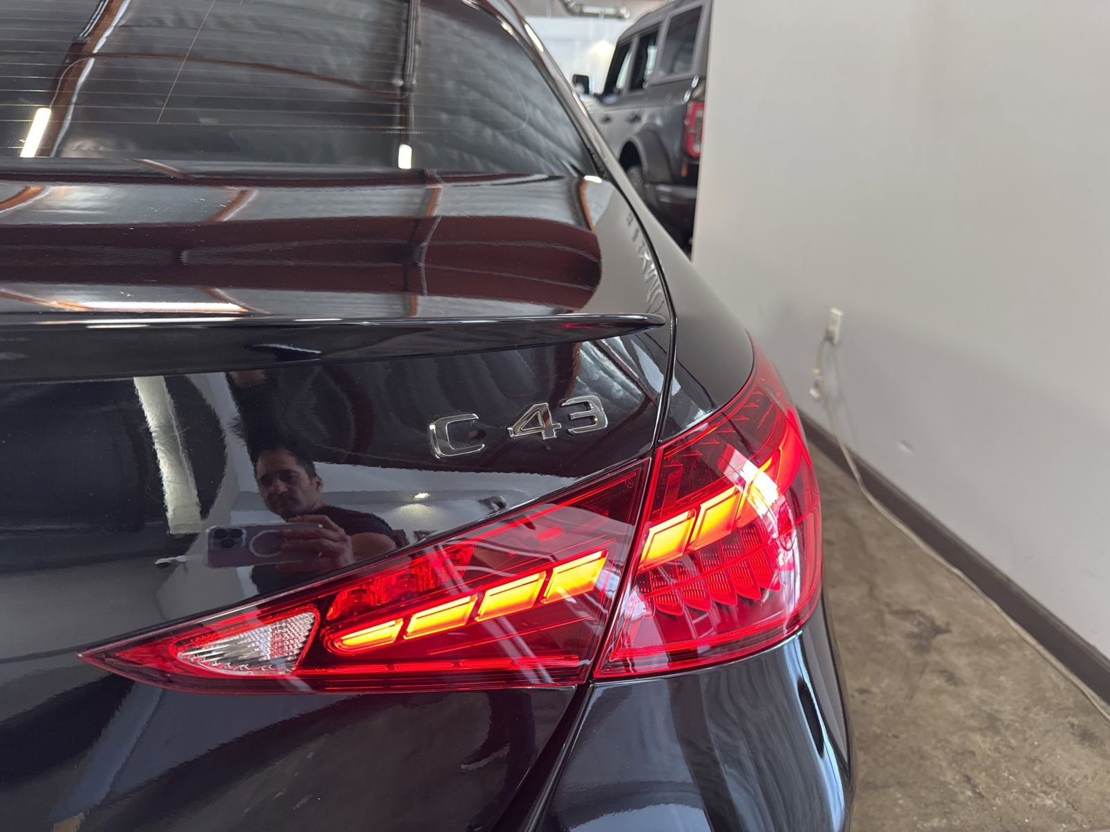 Used 2023 Mercedes-Benz C 43 AMG 4MATIC Sedan image 11
