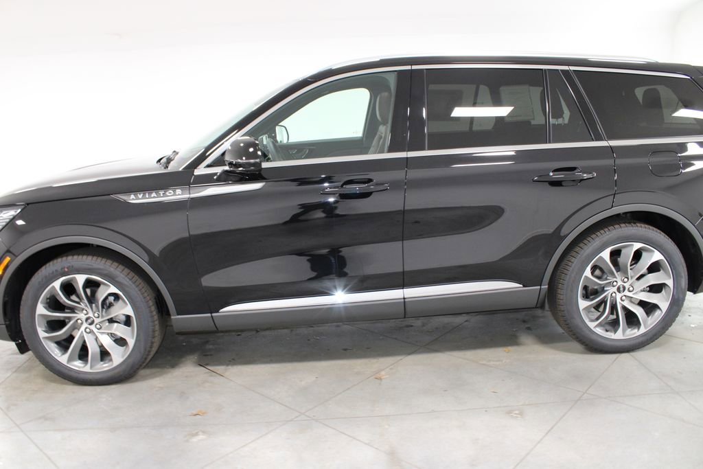 New 2026 Lincoln Aviator Reserve image 5