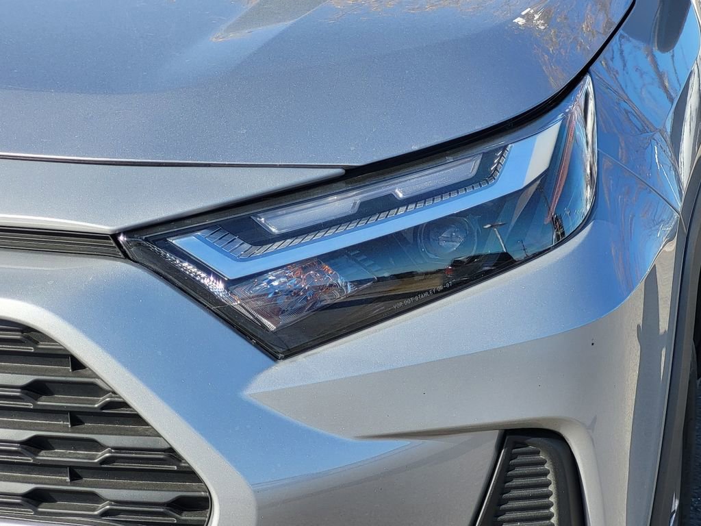 Used 2024 Toyota RAV4 XLE image 35