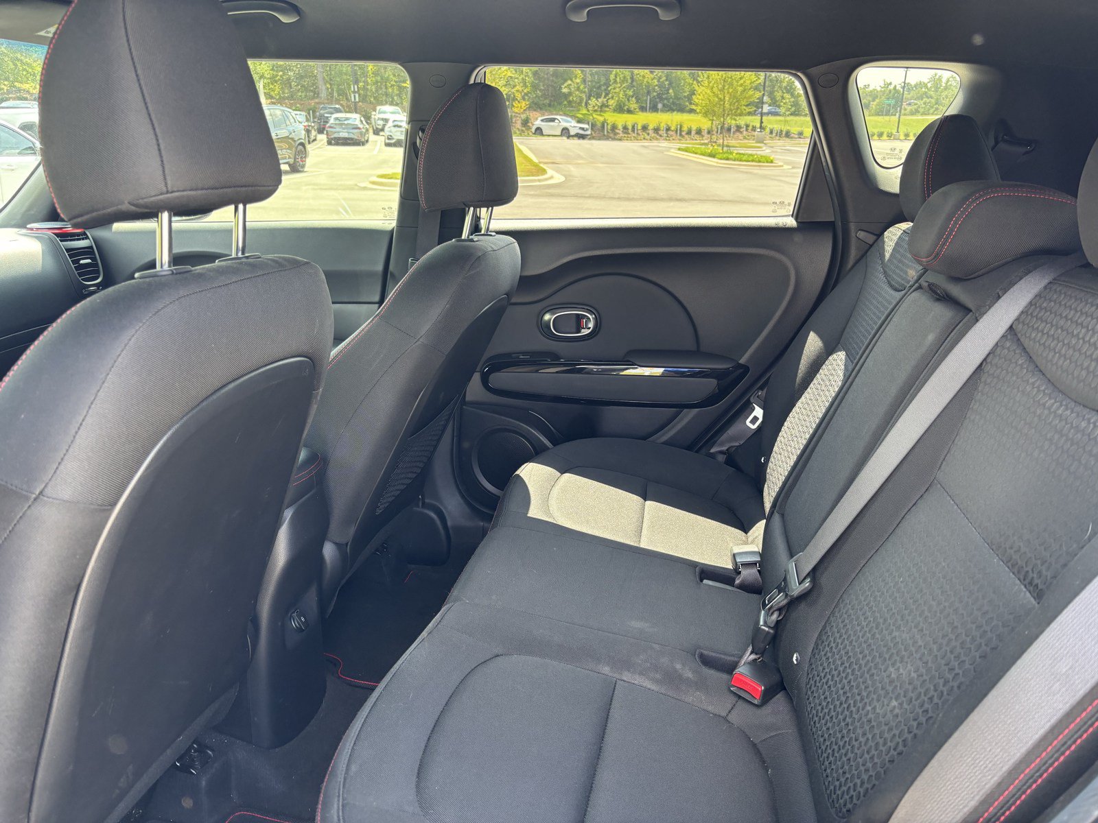 Used 2018 Kia Soul + FWD image 19