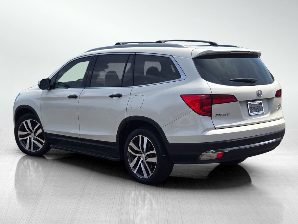 Used 2018 Honda Pilot Elite image 6