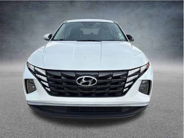 Used 2023 Hyundai Tucson SE AWD/4WD image 2