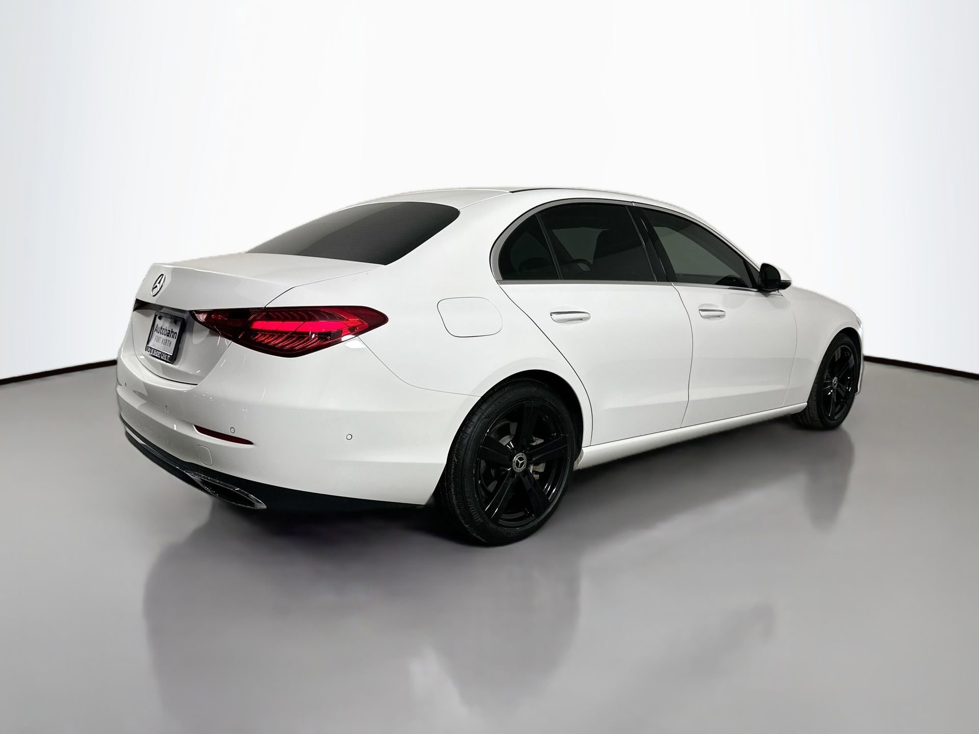 Used 2025 Mercedes-Benz C 300 Sedan image 6