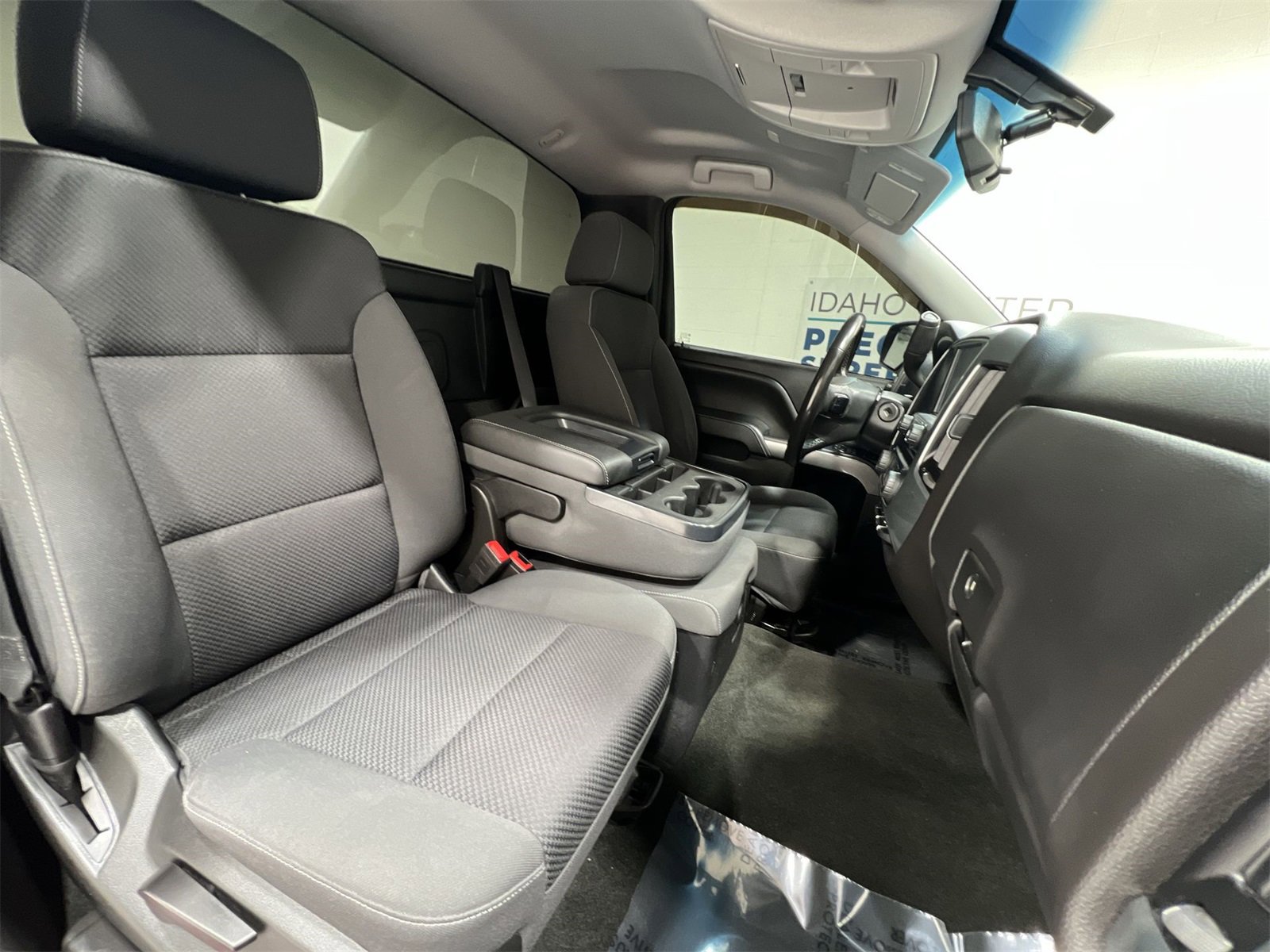 Used 2018 Chevrolet Silverado 1500 LT image 22