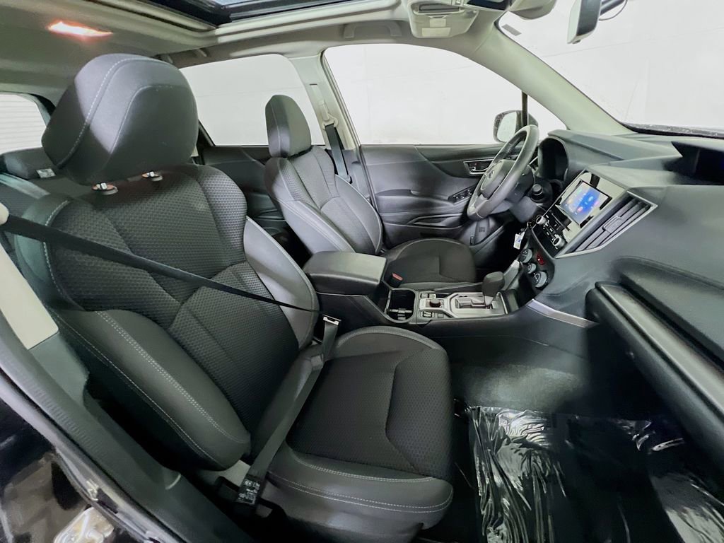 Used 2020 Subaru Forester Premium AWD/4WD image 25