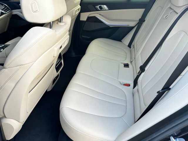 Used 2021 BMW X5 sDrive40i w/ Premium Package image 7