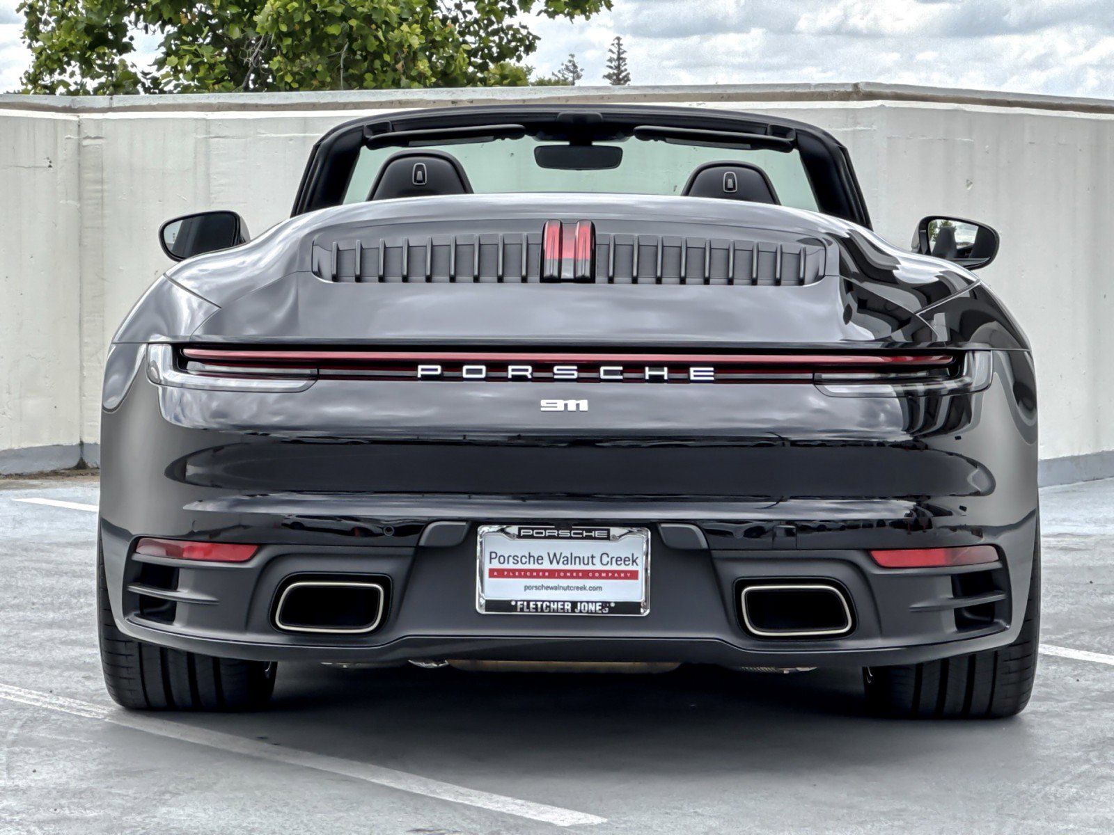 Used 2022 Porsche 911 Carrera image 7
