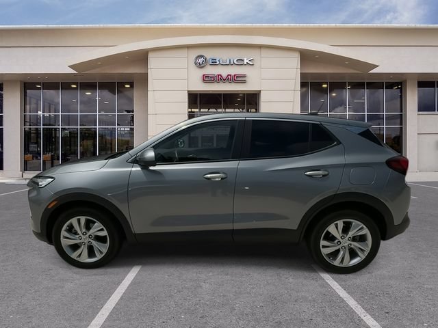 Certified 2024 Buick Encore GX Preferred w/ Advanced Technology Package FWD image 8