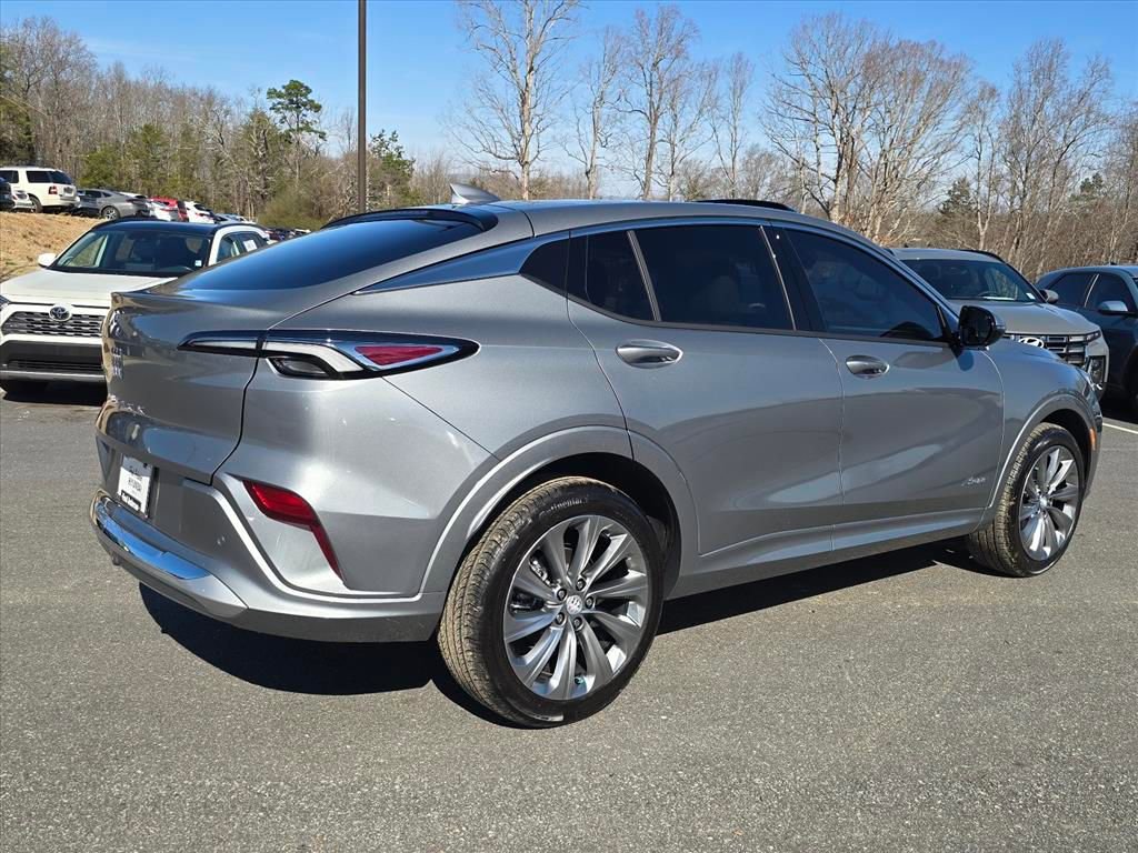 Used 2026 Buick Envista Avenir image 3