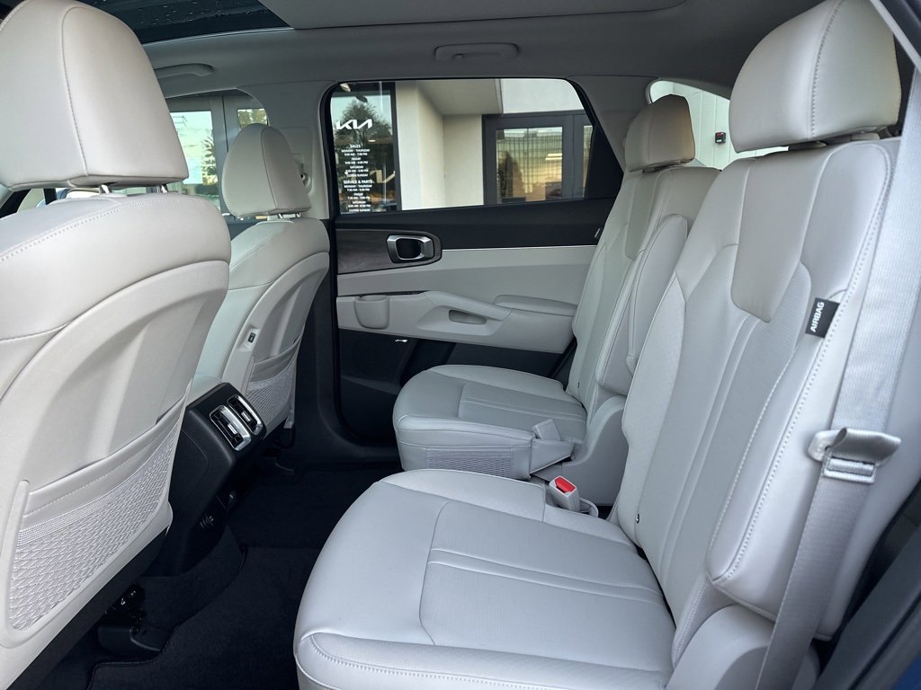 New 2026 Kia Sorento EX image 22