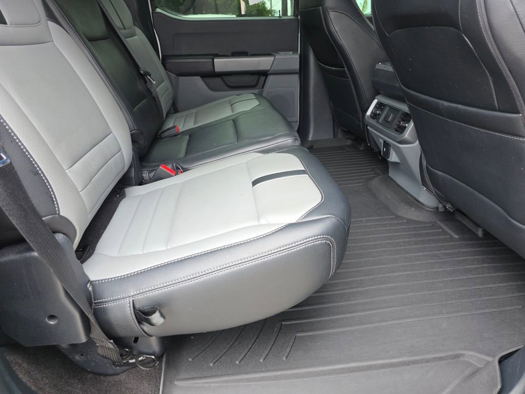 Used 2021 Ford F150 XLT AWD/4WD image 17