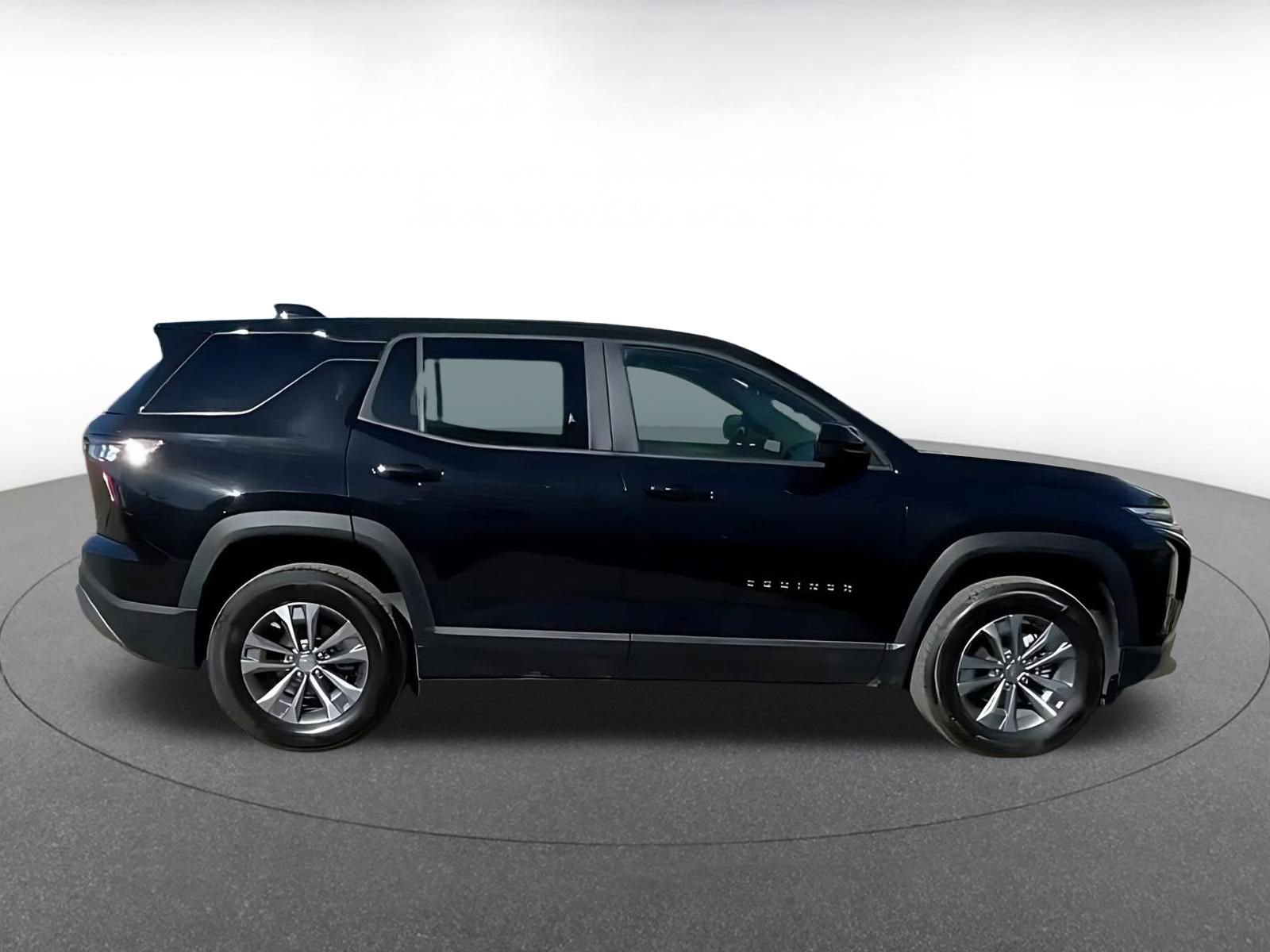 Used 2025 Chevrolet Equinox LT image 15