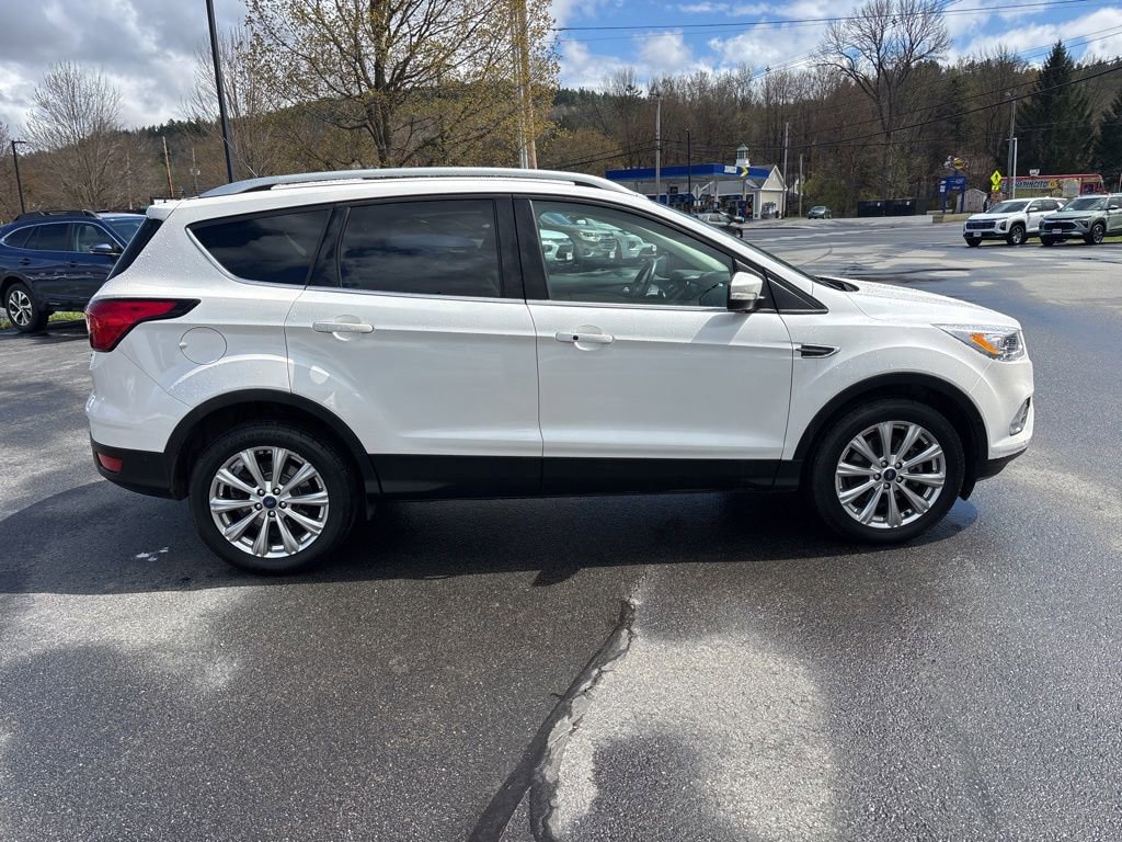 Used 2019 Ford Escape Titanium AWD/4WD image 6