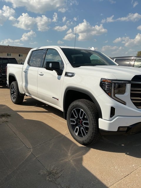 New 2026 GMC Sierra 1500 AT4 w/ Technology Package