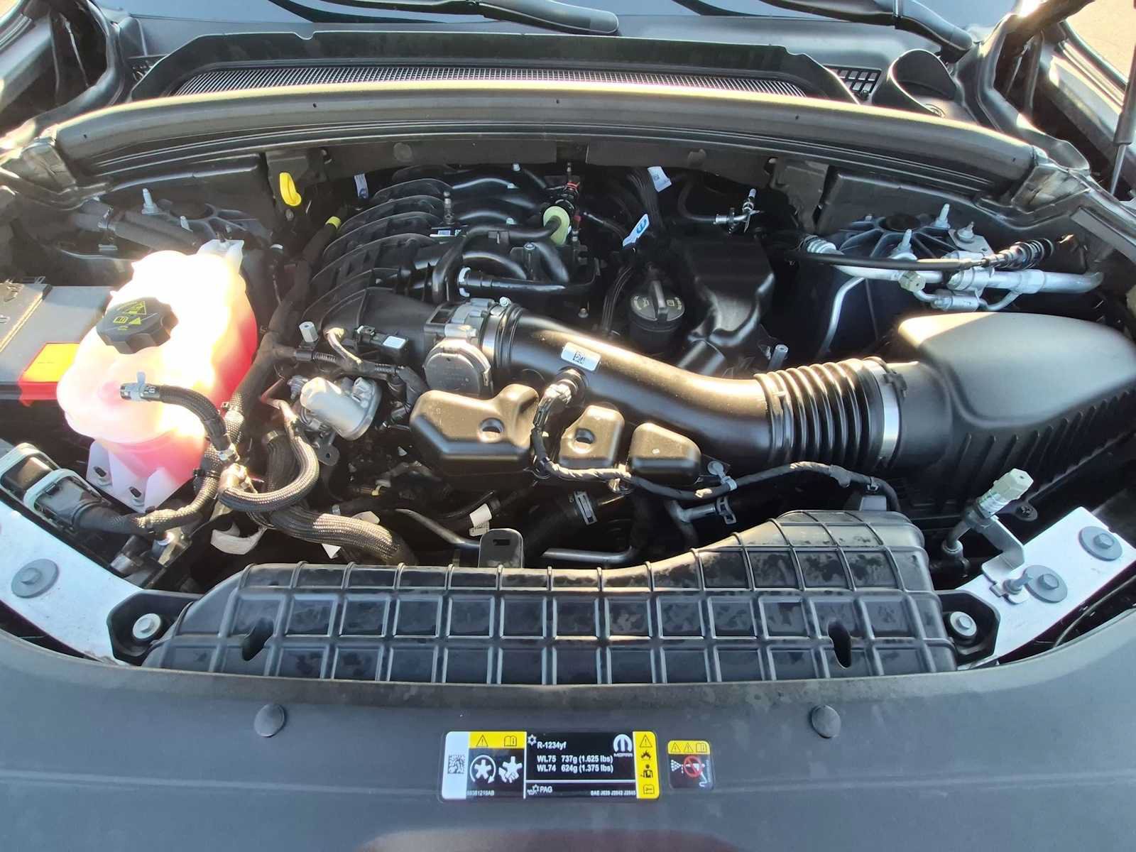 Used 2025 Jeep Grand Cherokee L Altitude AWD/4WD image 15