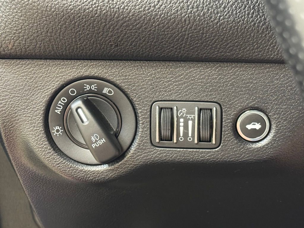 Used 2020 Dodge Challenger R/T Scat Pack w/ Driver Convenience Group image 28