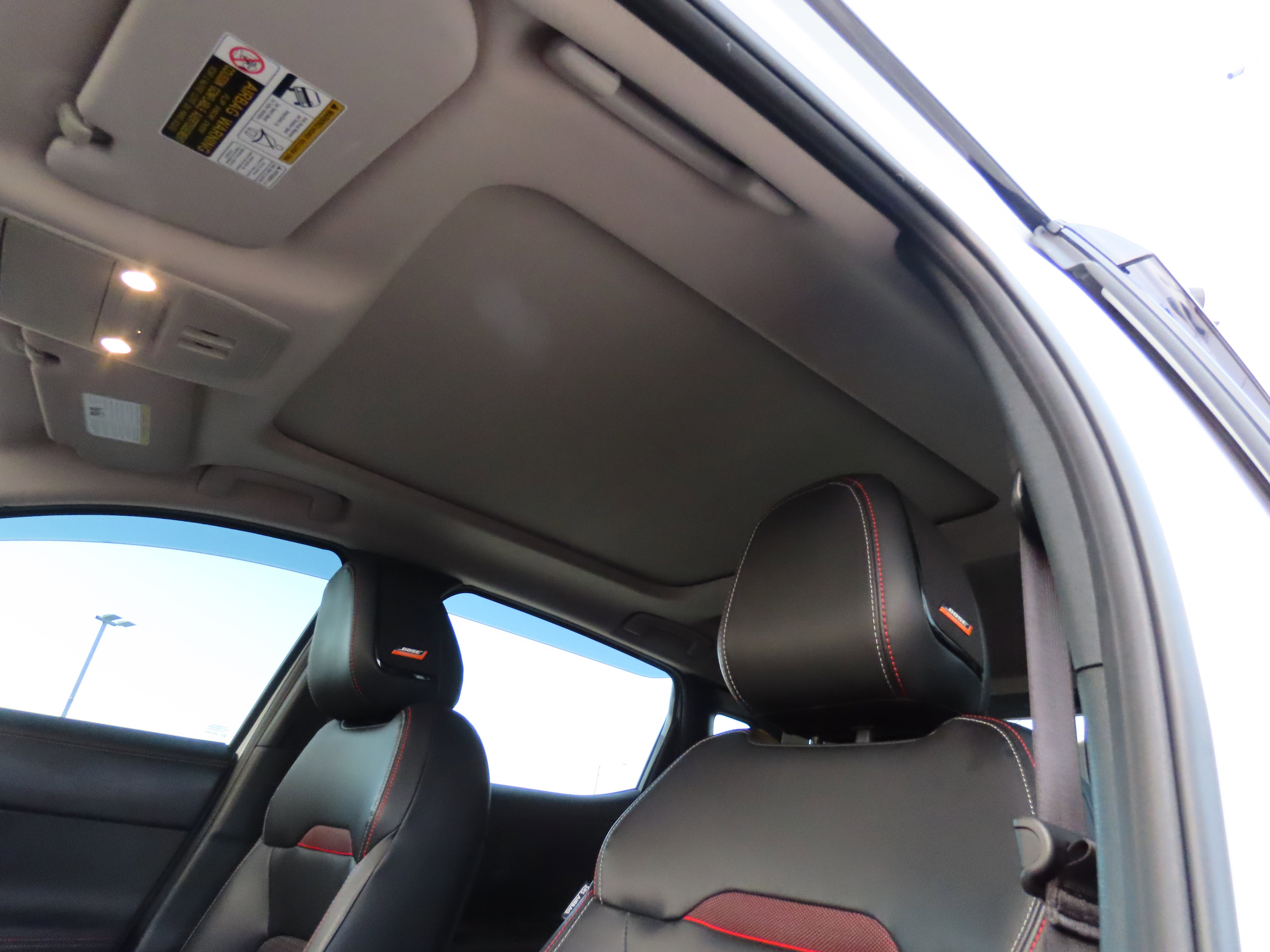 Used 2025 Nissan Kicks SR w/ SR Premium Package image 37