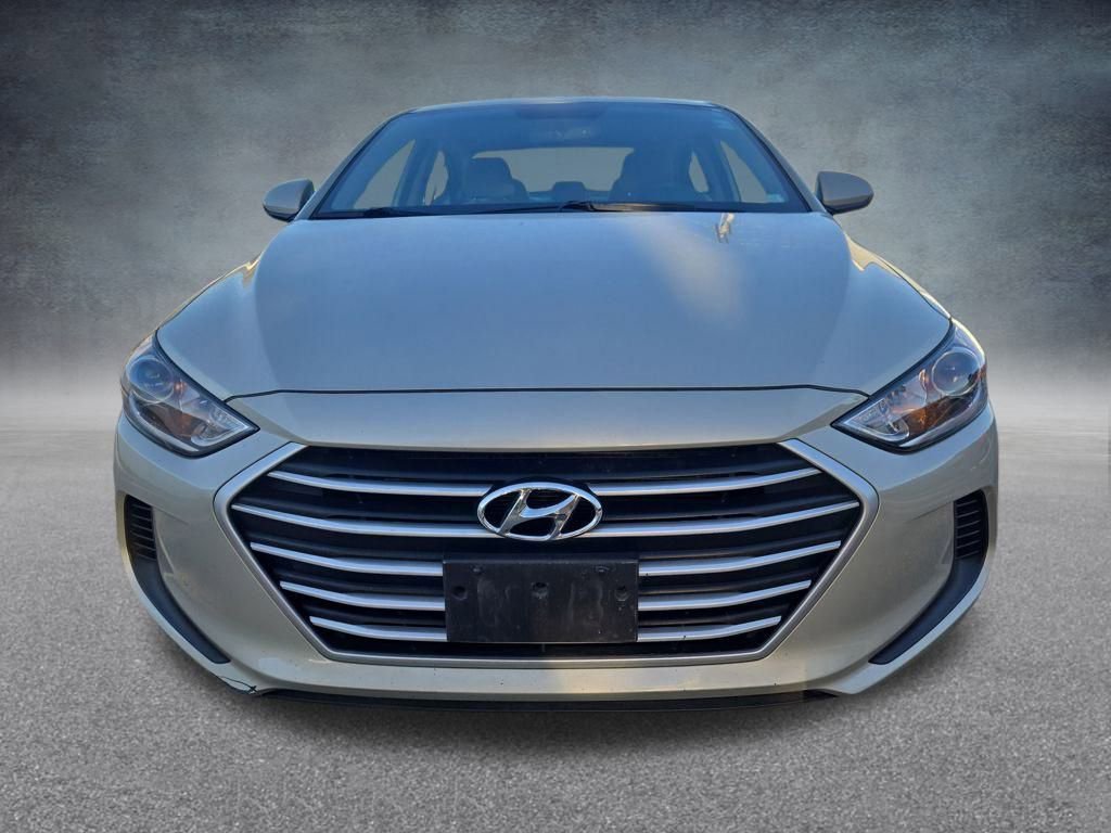 Used 2018 Hyundai Elantra SEL image 9