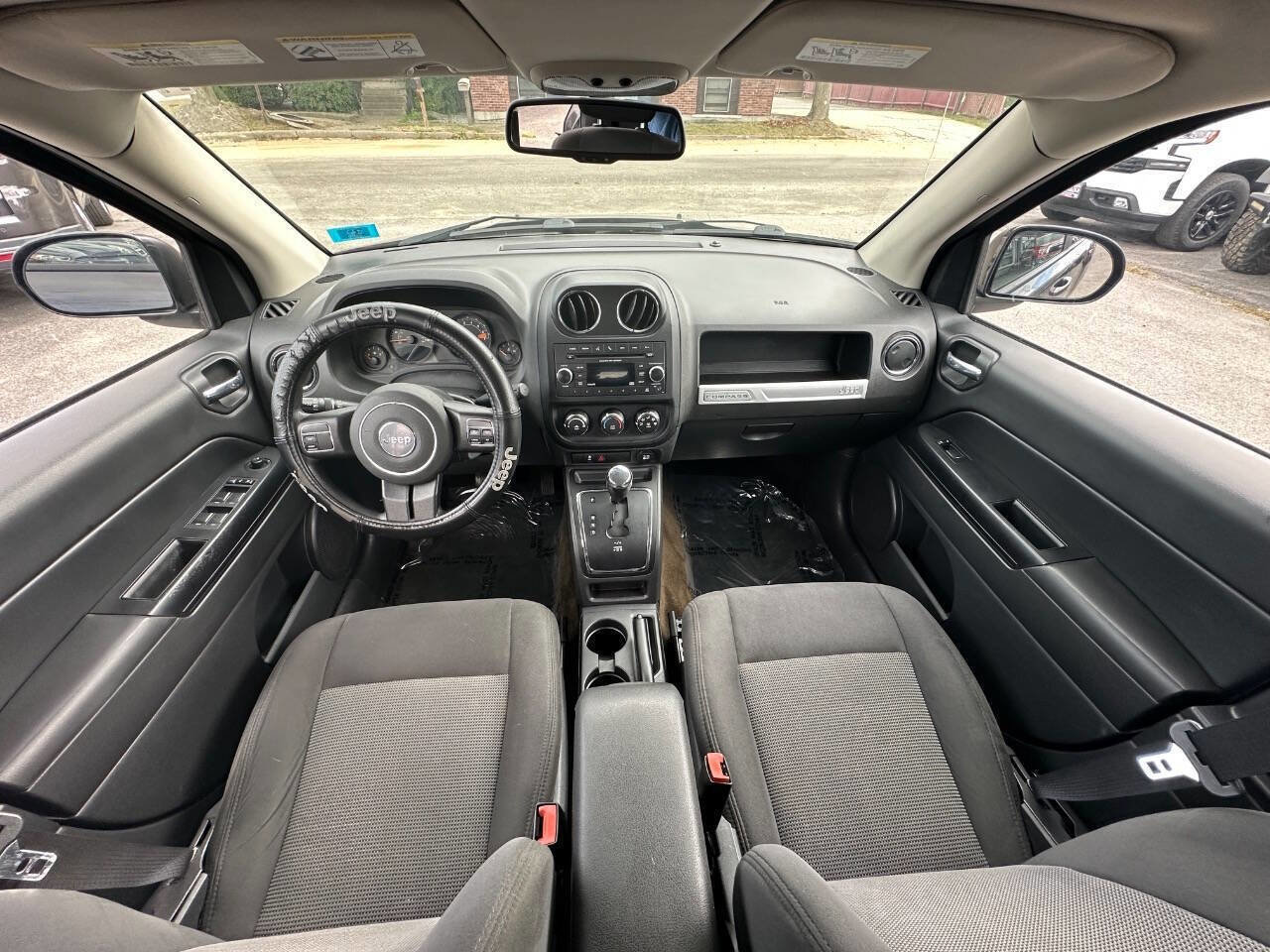 Used 2017 Jeep Compass Sport w/ Power Value Group image 13