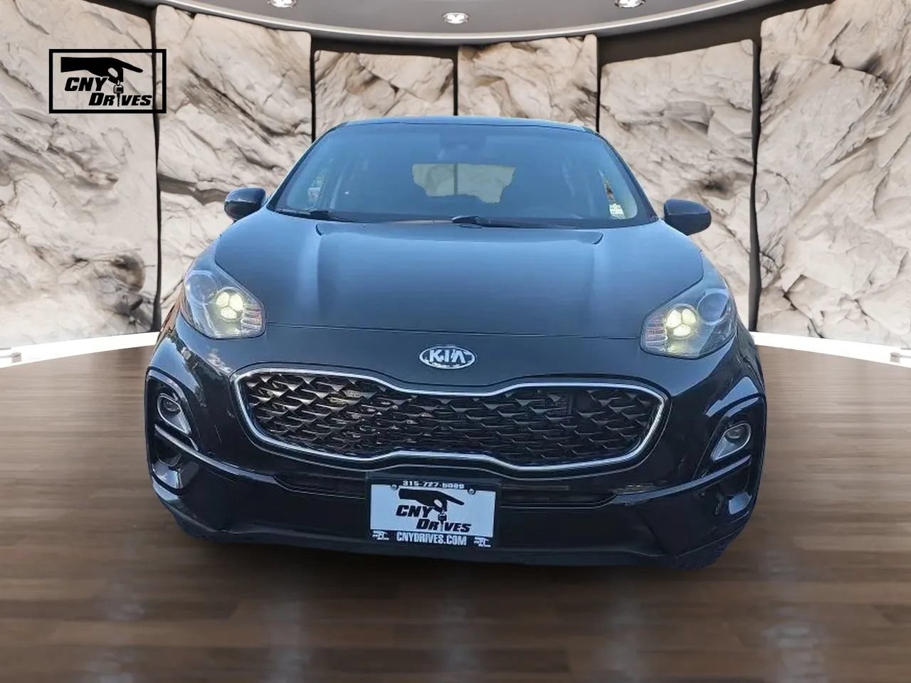 Used 2020 Kia Sportage LX AWD/4WD image 2