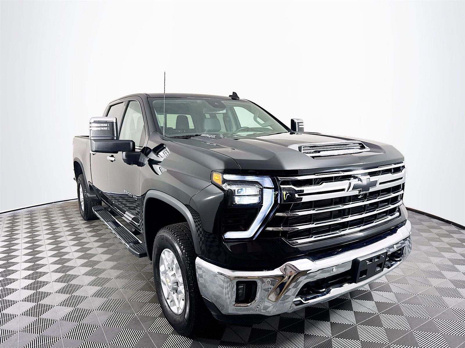 Certified 2024 Chevrolet Silverado 2500 LTZ w/ LTZ Convenience Package