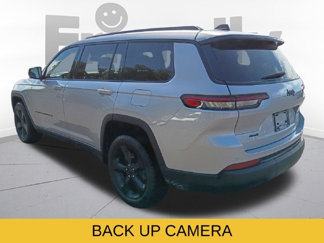 Used 2023 Jeep Grand Cherokee L Laredo AWD/4WD image 7