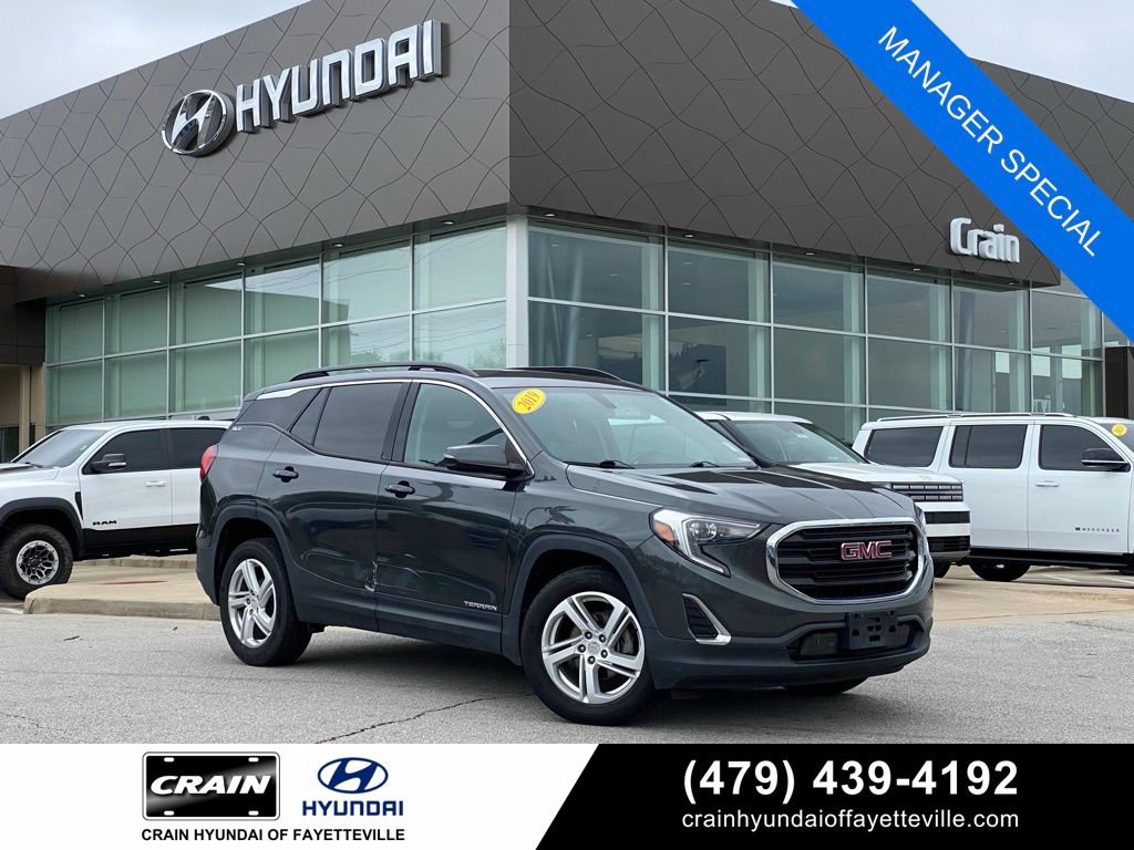 Used 2019 GMC Terrain SLE w/ Driver Convenience Package AWD/4WD image 1